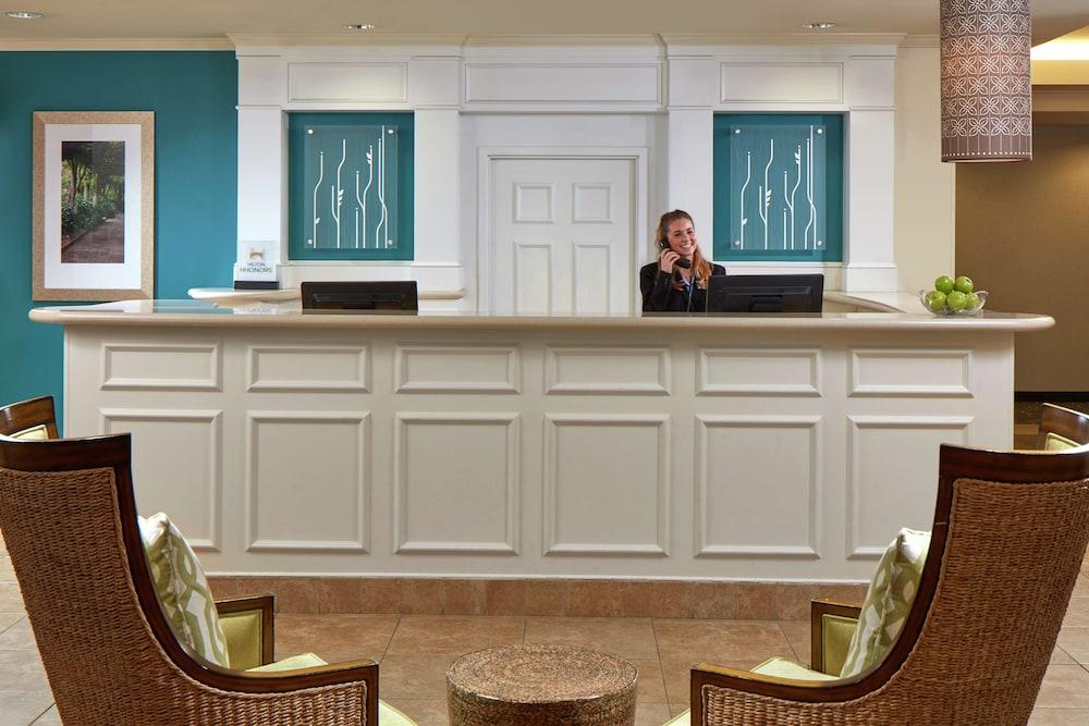 Hilton Garden Inn Portland Lake Oswego Bagian luar foto