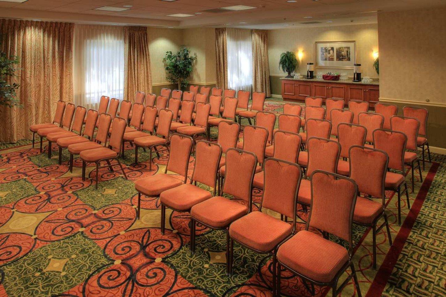 Hilton Garden Inn Portland Lake Oswego Bagian luar foto