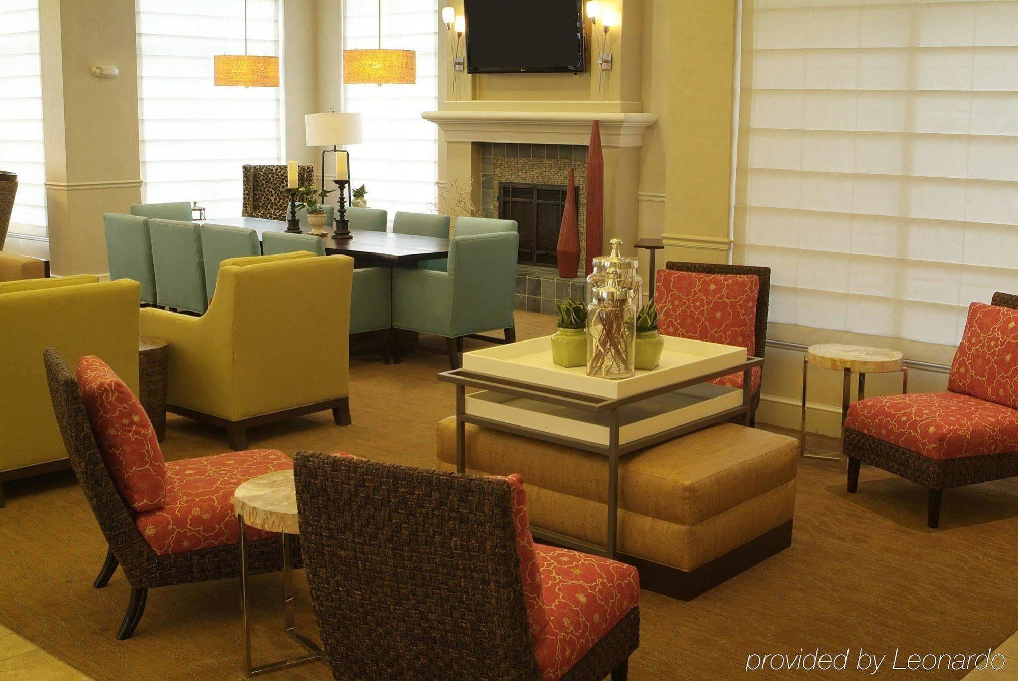 Hilton Garden Inn Portland Lake Oswego Bagian luar foto