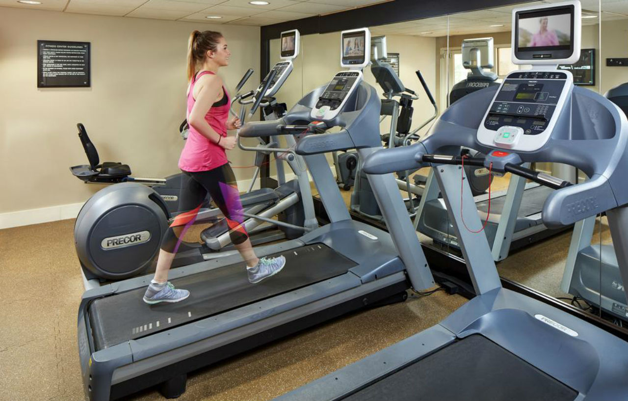 Hilton Garden Inn Portland Lake Oswego Bagian luar foto
